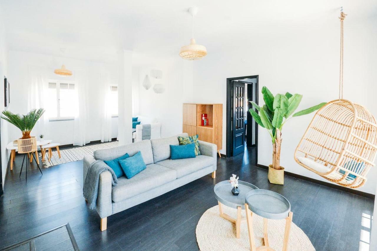 Amazing Seaview With Terrace - 5Min From The Beach Lägenhet Cascais Exteriör bild